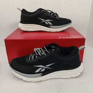Men's Reebok Road Strider Running Shoes New In Box